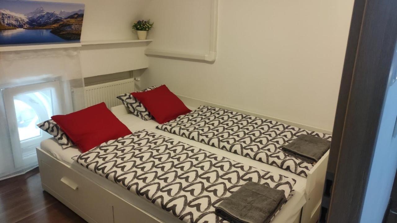 Eiffel-T45 Five Bedroom Central Apartment Βουδαπέστη Εξωτερικό φωτογραφία
