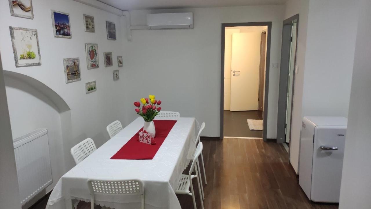 Eiffel-T45 Five Bedroom Central Apartment Βουδαπέστη Εξωτερικό φωτογραφία
